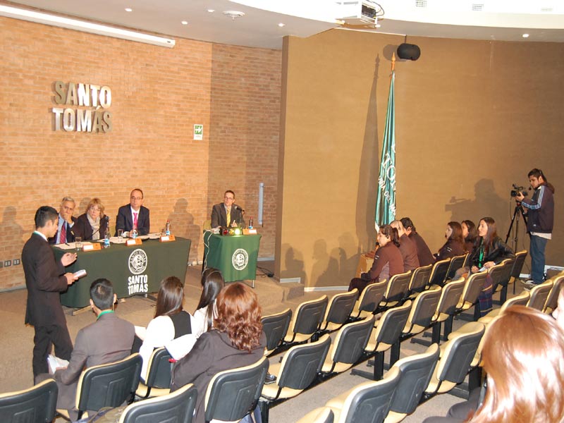 Delegaciones de todo Chile participarán en el Séptimo Torneo Nacional de Debates Santo Tomás