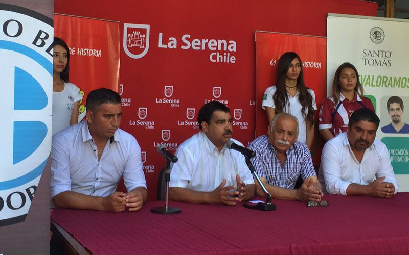 Santo Tomás apoya torneo de fútbol veraniego en La Serena