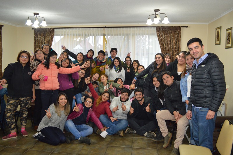 La UST Temuco celebró a las madres del hogar María Ayuda