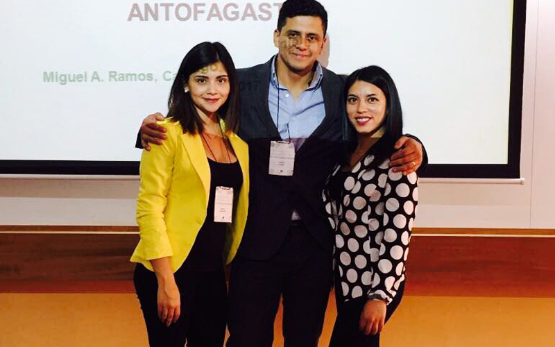Alumnas de Antofagasta presentan inédita experiencia en neuropsicología en congreso en Santiago