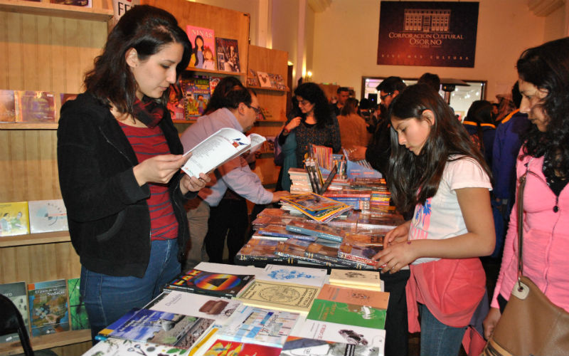 Universidad Santo Tomás afina detalles de lo que será la octava versión de su tradicional Feria del Libro y las Artes en Osorno