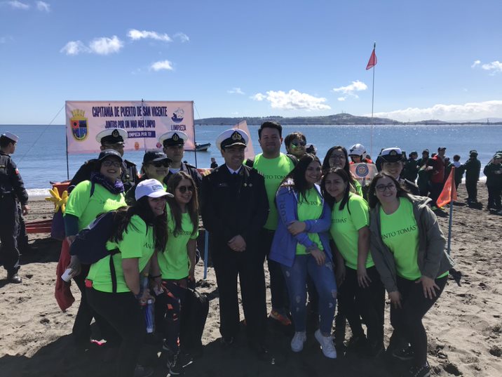 UST Concepción se suma al Día Internacional de Limpieza de Playas