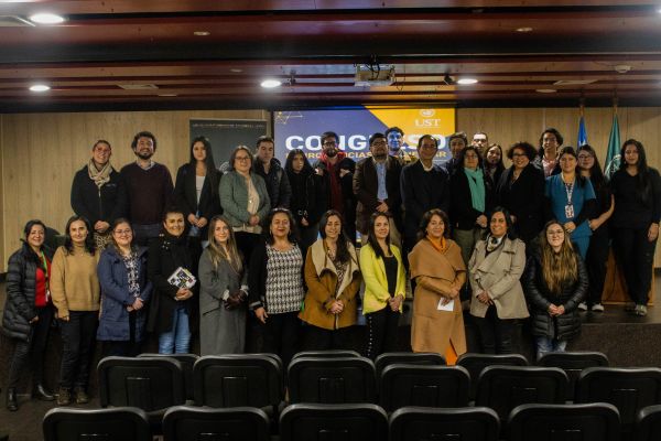 UST en Valdivia presentó programa del Congreso de Neurociencias y Bienestar