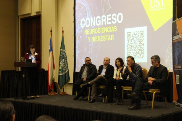 Exitoso Congreso de Neurociencias y Bienestar organizado por la UST