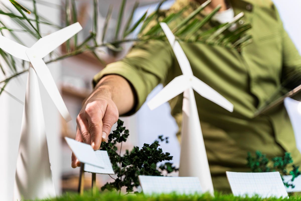 Universidad Santo Tomás lidera proyecto internacional de energías renovables tras adjudicarse Fondos Erasmus+