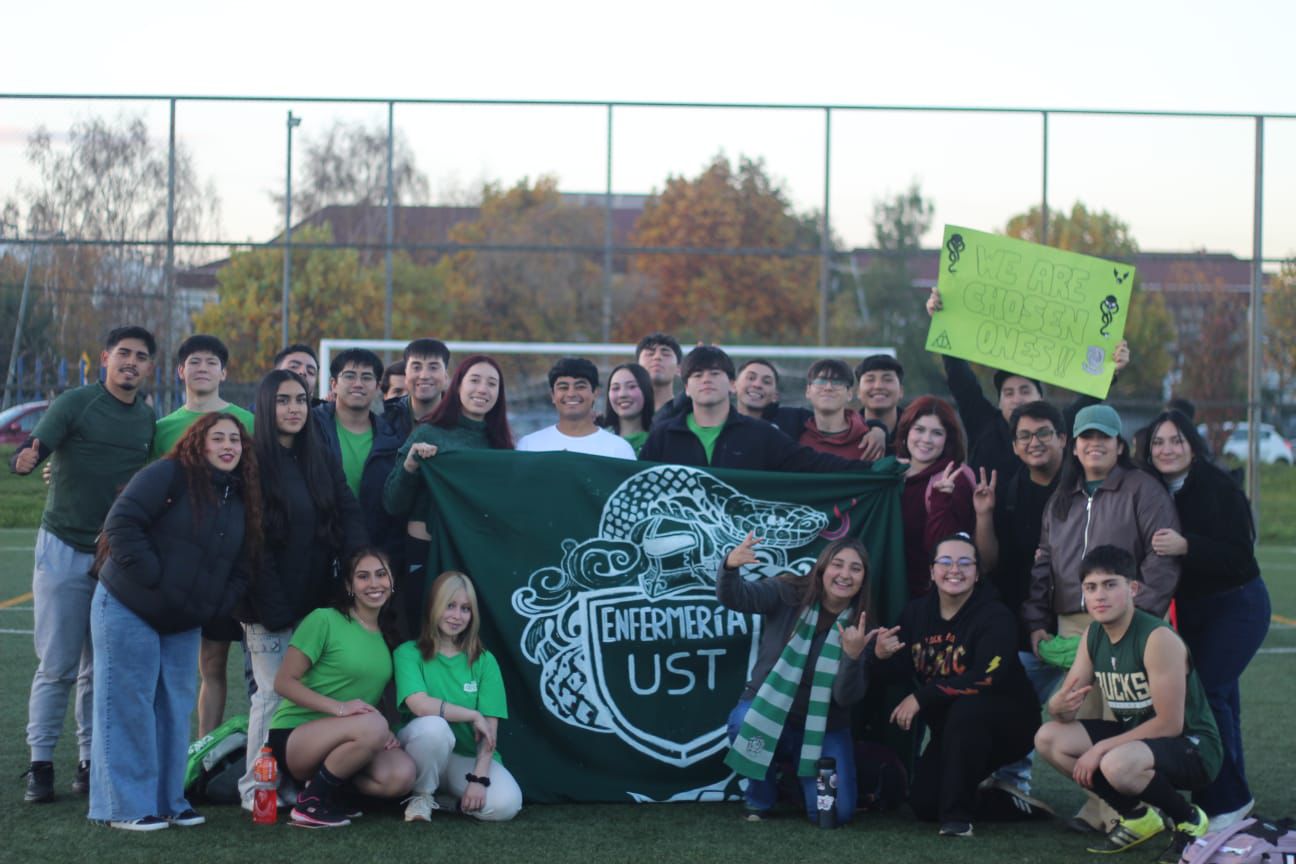 Estudiantes de Enfermería de cuatro Universidades de La ...
