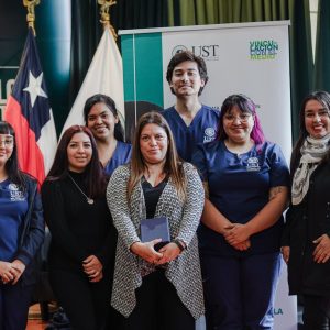 UST Iquique reconoce a socios estratégicos en jornada de salud comunitaria