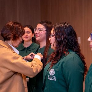 Ceremonia de Investidura de Pedagogía en Educación Parvularia