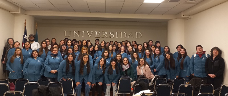 Estudiantes de Psicopedagogía fortalecen su formación con taller “Del agua al aula”