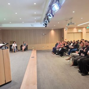 Conversatorio: "La vida poética de Gabriela Mistral"