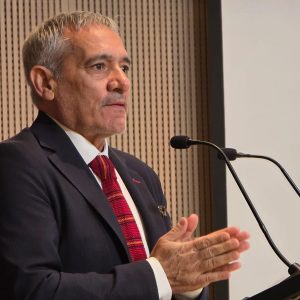 Seminario Críticas y propuestas para el Sistema Tributario Chileno